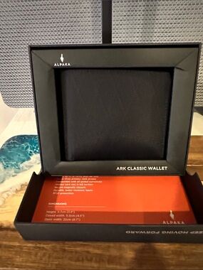 Alpaka Ark Classic Wallet - Black
